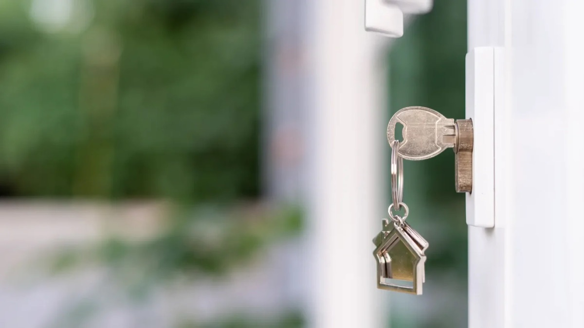 What’s The Difference Between Home & Condo Insurance article from Sonon Insurance