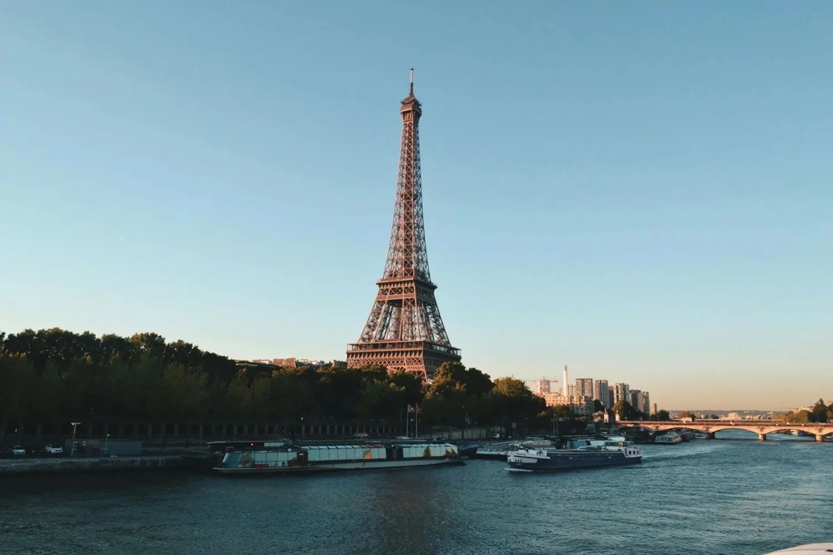 When is The Best Time To Purchase Travel Insurance article from Sonon Insurance